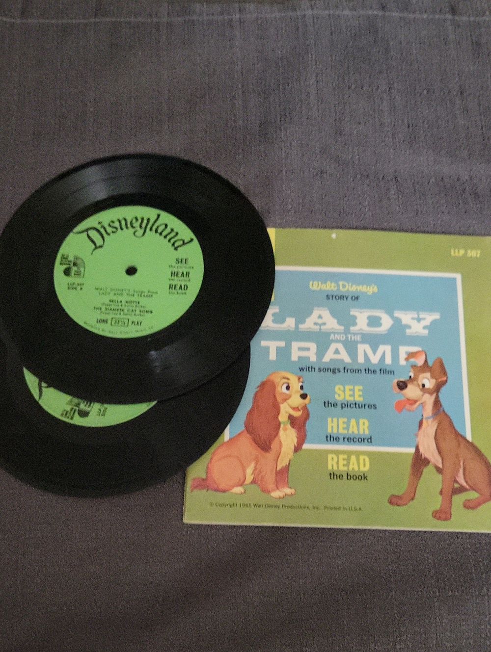Vintage 1965 WALT DISNEY